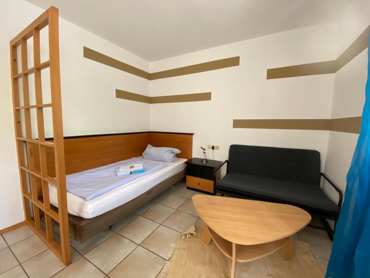 Apartmenthaus Home24 شيمنيتز المظهر الخارجي الصورة
