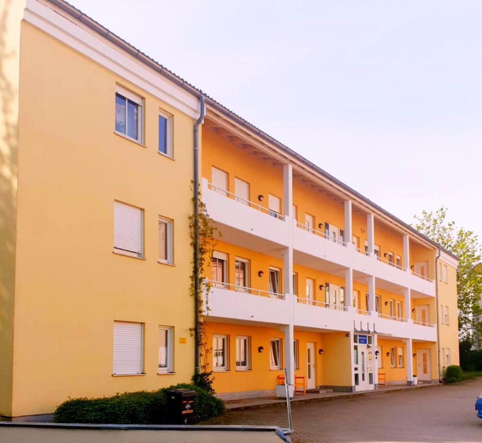 Apartmenthaus Home24 شيمنيتز المظهر الخارجي الصورة